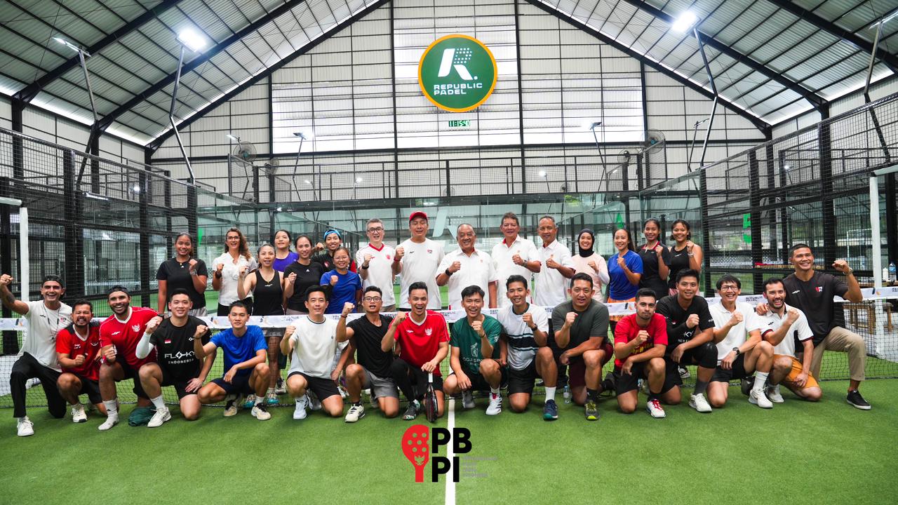 PBPI mendatangi langsung pemusatan latihan Timnas padel Indonesia di Jakarta, jelang keberangkatan ke Qatar untuk mengikuti World Asia Cup 2025 atau Piala Asia Padel 2025 pada 13 Oktober 2025. (Dok. Media PBPI)