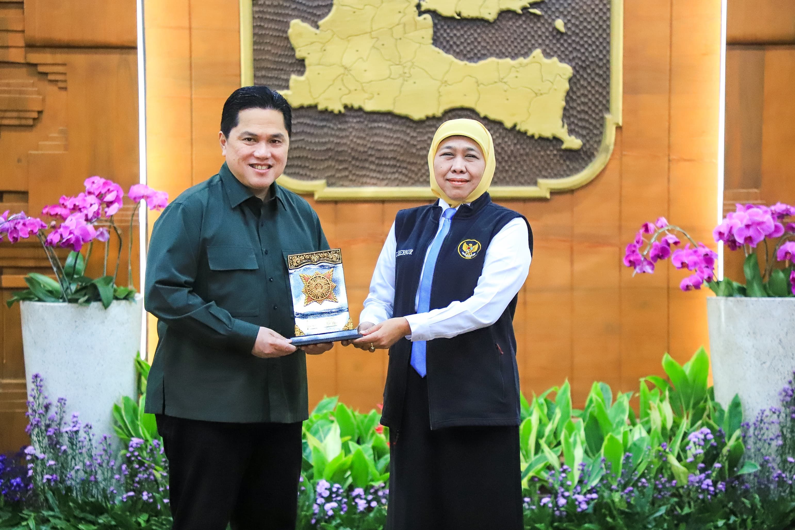 Erick Thohir - Khofifah Indar Parawansa